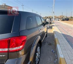 دودج جورني